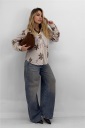 camicia con fiori ricamati embroider